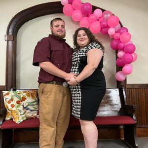 Meet your Posher, Twinoaks